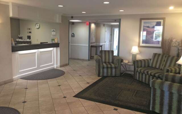 La Quinta Inn & Suites by Wyndham Chicago Gurnee