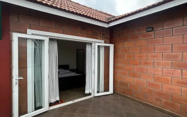S ELLA Residency