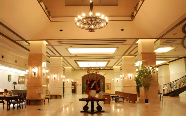 Royal Tainai Park Hotel