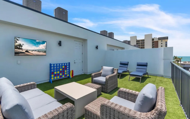 Azul Townhomes A3 and A4 Sunrise-sunset