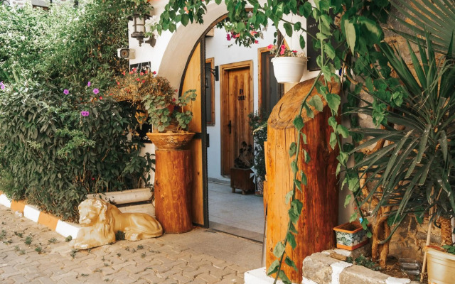 Akkan Hotel
