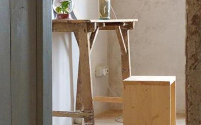 BORGO PETELIA, Casa Chiarotti, Antica casa con scala esterna