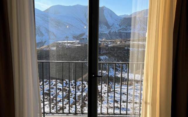 New Gudauri, Alpic, Gudauri