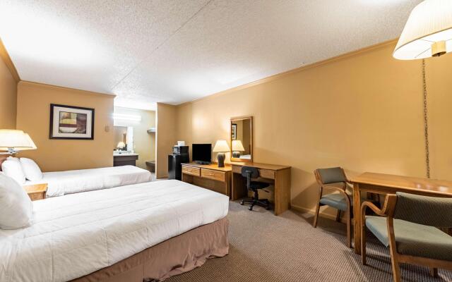 Americas Best Value Inn & Suites St. Marys