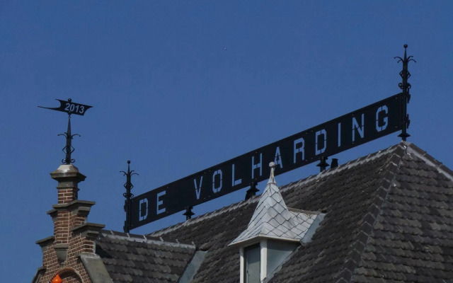 2L De Volharding