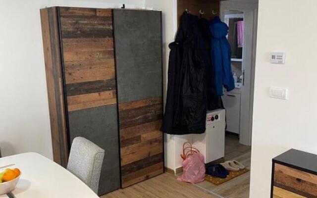 Iznad Oblaka~B-Apartman-16