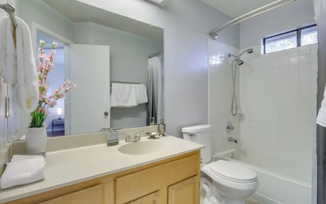 Austin Vacation Rental w/ Yard ~ 14 Mi to Downtown