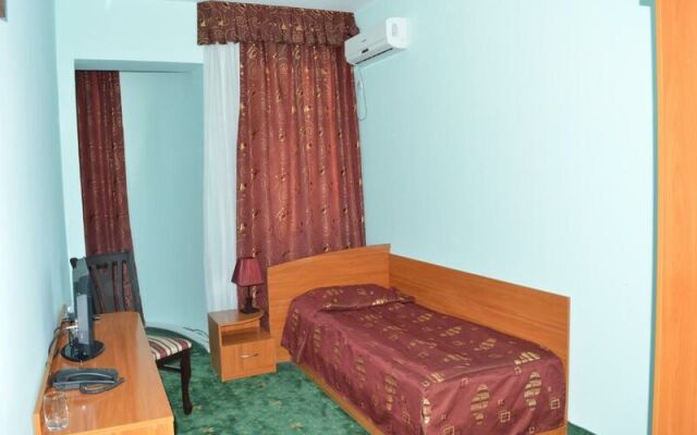 Hayat Inn
