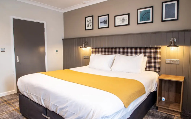 Almondsbury Interchange Hotel