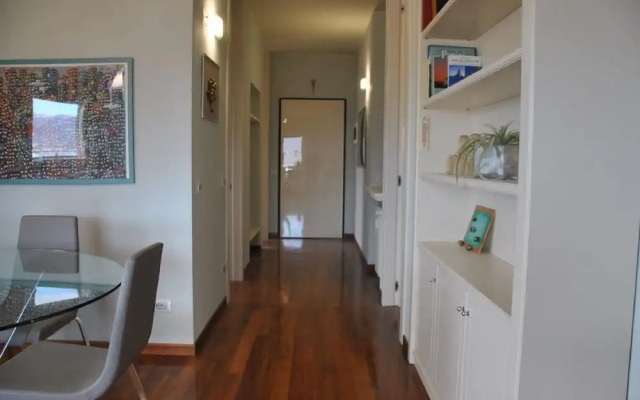 Terrace Lake View apt in Stresa With Lake View