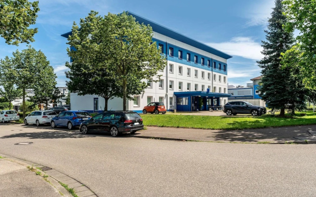 B&B HOTEL Freiburg-West