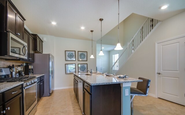 Solterra - 5569 Misty Oak Circle