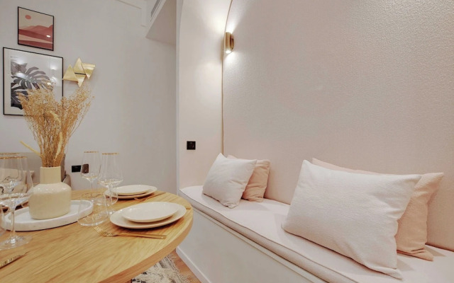 Charming Apartment - 1br/4p - AC - Marais