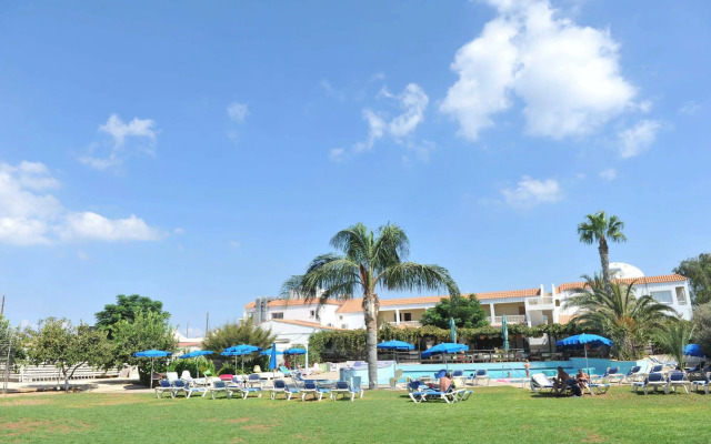 Captain Karas Holiday Apartments