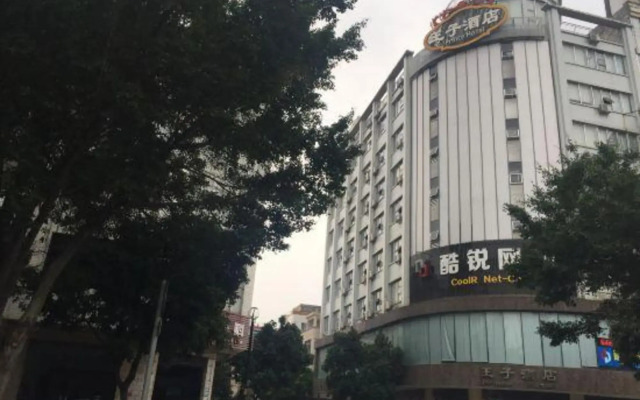 Prince Hotel