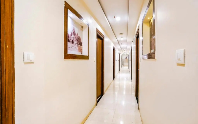 FabHotel Amber Palace