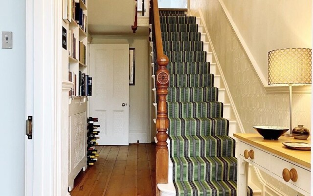 Spectacular Coastal Townhouse in Fowey for 8
