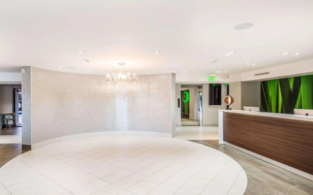 Quality Inn & Suites By the Parks