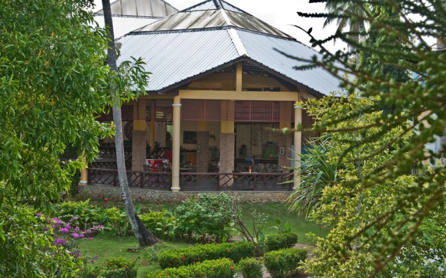Crystal Paradise Resort, Spa and Winery