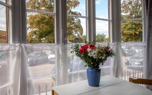 Elegant Georgian 1 Bed Apartment in Herne Bay