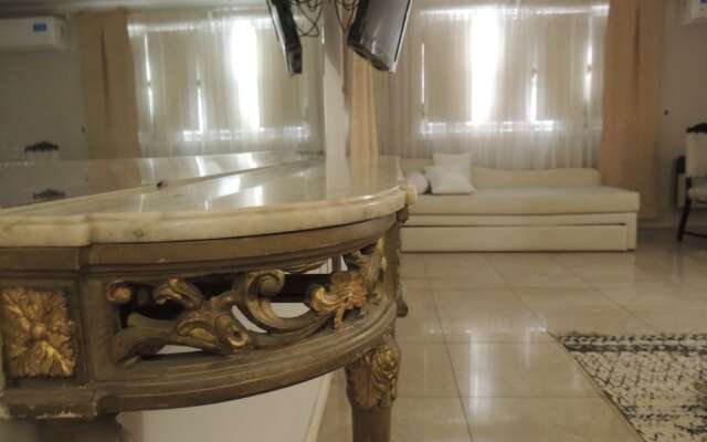 GM Rooms Rental Suites