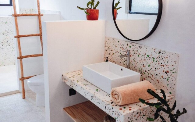 1BR Boutique Apartment in the Center of Canggu