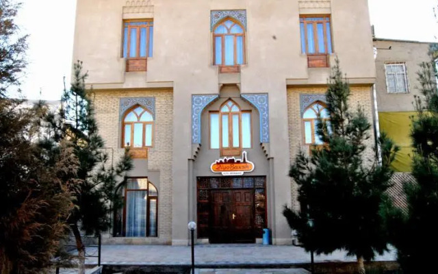Hotel Ziyo Baxsh