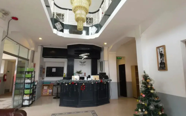 Bluewing Hotel Angeles powered by Cocotel