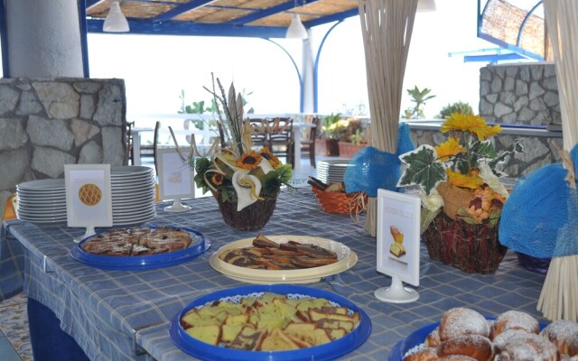 Hotel Ustica Punta Spalmatore H.U.P.S.