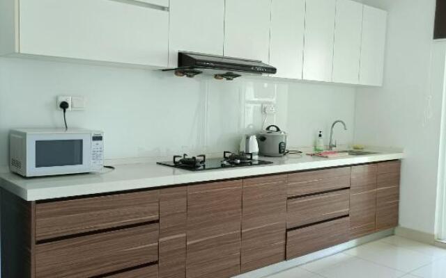 Mansion One 3 Bedroom SEAVIEW Gurney Georgetown 1-13Pax