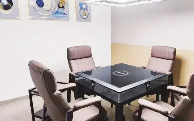 Xinji Hotel (Hefei Vocational Education City)