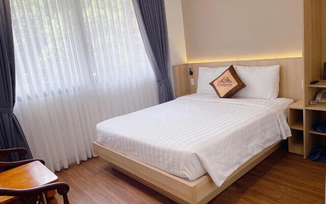 Thanh Bình Hotel - 47 Y Bih - BMT