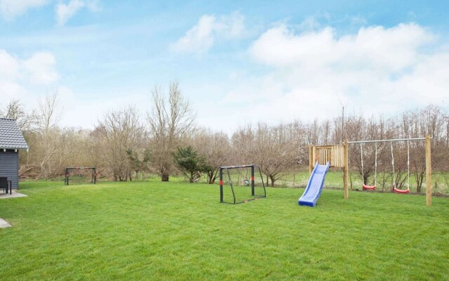 18 Person Holiday Home in Hojby