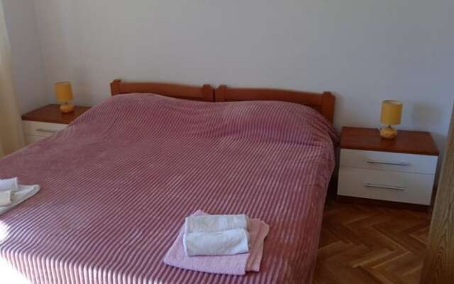 Milan - 10 m From the sea - A1
