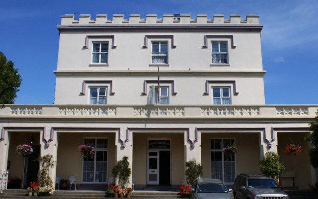 hotelImage