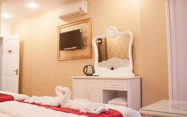 Phung Hoang Golden Hotel