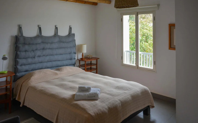 w Modern 5BR With Private Pool in Paracas