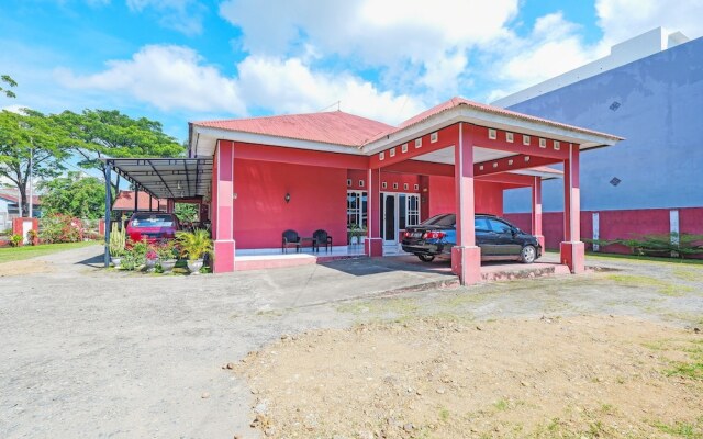 Hotel O Wisma Arwini Syariah Near Benteng Balangnipa