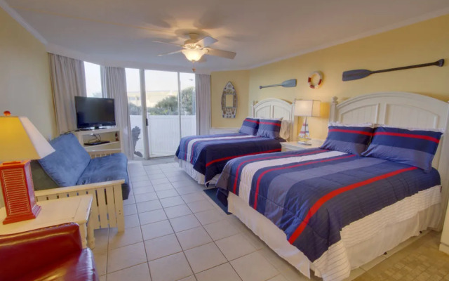 Top of the Gulf by Emerald View Management