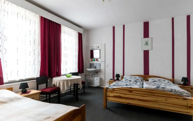 Pleasing Apartment in Klein Pravtshagen With Jetty, Garden, BBQ