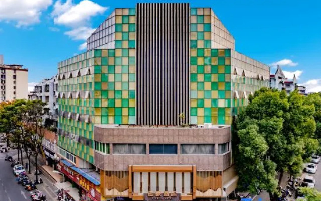 Anqing Mingjia Hotel