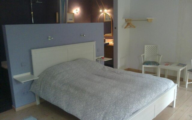 DE LIEDJESTOREN bed en breakfast