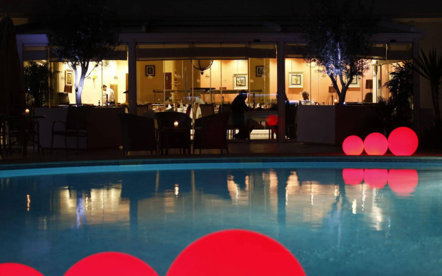Tunis Grand Hotel