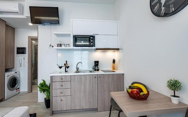 White&Gray Apartment