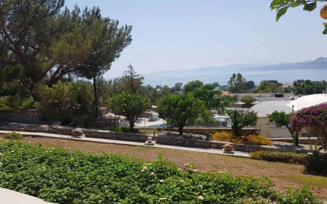 Lia Studios