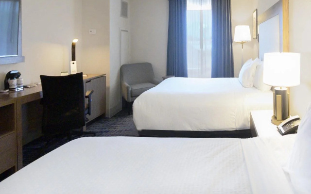 Sheraton Richmond Airport Hotel