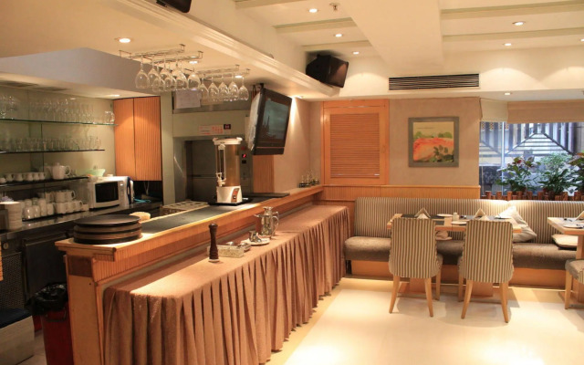 The Emperor(Happy Valley)Hotel