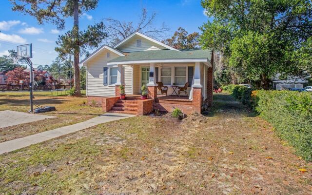 The Broadfoot Bungalow