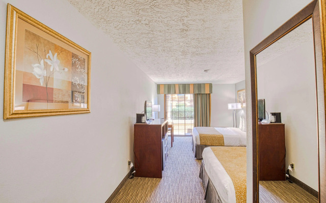 Best Western Green Valley Inn