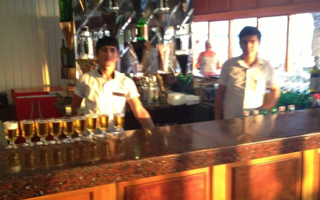 Rubi Hotel